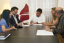 Convenio entre la Diputación y la Asociación de Familiares de Enfermos de Alzhéimer de Castellón