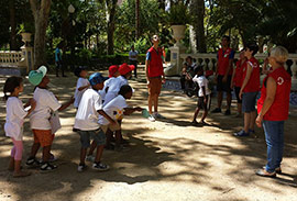 Cruz Roja Juventud continúa en verano con su apoyo a la infancia más necesitada