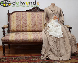 Exposición de Indumentaria Antigua de mundos lejanos en la Fundación Dávalos-Fletcher de Castellón