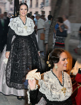 Filigranes vistió a Dunia Gormaz para el día de su nombramiento como reina Magdalena 2015