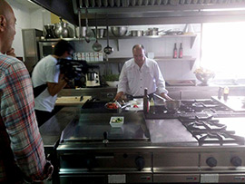 Cal Paradis, parada de un programa de “Planeta Comida” de la 1 de TVE