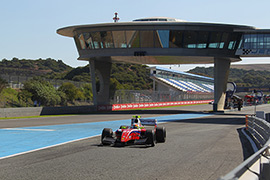 Un problema hidráulico deja tirado a Roberto Merhi