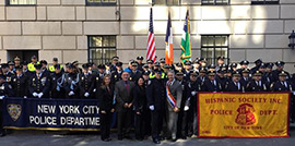 Agentes de Castellón en el desfile de la Hispanidad en Nueva York