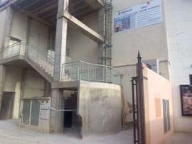 Inicio de las obras de mejora del Teatre Municipal de Benicàssim tras la firma del acta de replanteo