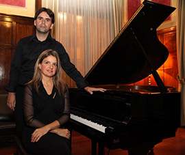Gloria Revert Lázaro y Julio Poquet Más, piano a cuatro manos