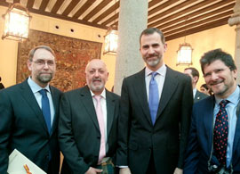 El Rey Felipe VI entrega a la Diputación el Premio Nacional al Fomento de la Lectura por la labor del Bibliobús en el ámbito rural