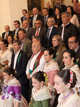 Reconocimiento oficial a las empresas colaboradoras en las fiestas de la Magdalena 2015
