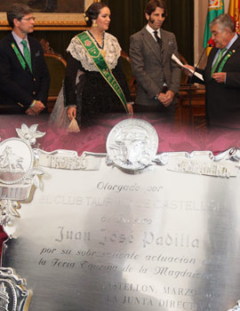 Acto de entrega del premio al mejor torero de la Feria Taurina Magdalena 2014 al diestro Juan José Padilla