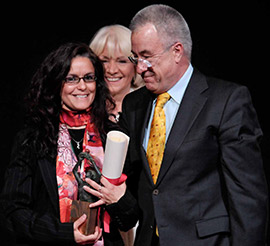 Amparo Sánchez Cobo obtiene el Premio Iberoamericano Cortes de Cádiz de Ciencias Sociales 2015
