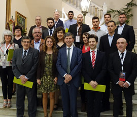 Los miembros del Congreso de la Asamblea de Hemofilia visitan al Alcalde