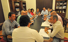 Moliner elimina otra vicepresidencia y reorganiza las áreas de la Diputación para responder mejor a las necesidades de la provincia