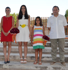 Minerva García  y María Ambou serán las Falleras Mayores de la Vall d´Uixó 2016