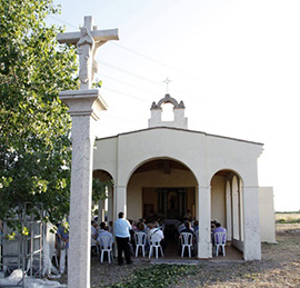 La ermita de la Virgen de Carmen de Castellón acoge su festividad con ‘Els Llauradors’
