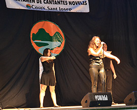 La semifinal del VIII Certamen de Cantantes Noveles llena Sant Josep en La Vall d'Uixó
