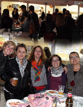 Un buen ambiente de tapas en la plaza Santa Clara