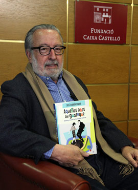 El periodista José Ramón Pardo revive los años del guateque en la Fundación Caja Castellón