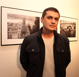 Inauguración de Limbo, exposición fotográfica de Iuian Zambrean