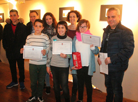 Blanca Chovares y Moisés Sevillà ganadores del primer concurso de fotografía escolar de Almenara