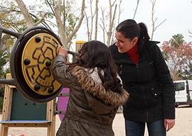 Se amplía la zona de juegos infantiles  en el parque Ribalta de Castellón