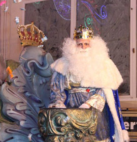 Cabalgata de Reyes autóctona, tradicional y llena de raíces ‘castelloneras’