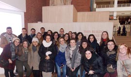 Alumnos de Estudios Ingleses de la UJI realizan una visita académica a la British Library de Londres