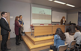 Charlas en institutos de Castellón para promover una navegación segura en redes sociales