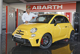 Nuevo Abarth 695 biposto Record en Comauto