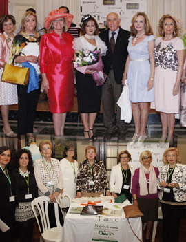 Desfile benéfico a favor de la Asociación contra El Cáncer