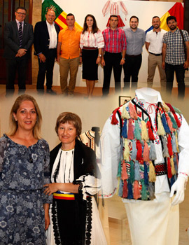 Inauguración de la exposición  ´´Rumanía, en camisa tradicional´´