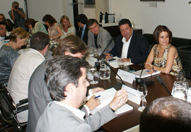 Moliner participa en la Junta de Gobierno de la FEMP en Madrid