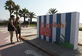 Nuevos tótems con la programación de actividades de las playas de Castellón