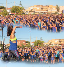 Zumba solidaria y Feria Marinera en la playa Casablanca de Almenara