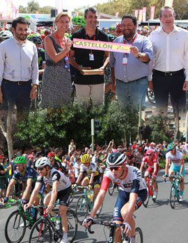 Salida de la 17ª etapa la Vuelta Ciclista a España desde Castellón