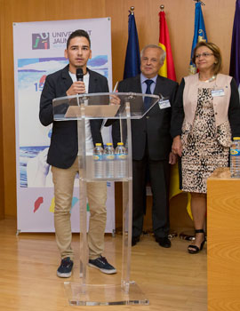 El Grupo Compostela Universidades entrega el premio del V Concurso Internacional de Vídeo-Euronews a una producción de la UJI