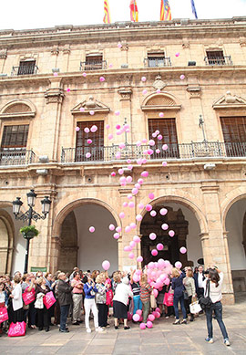 Celebración del Día Contra el Cáncer de Mama en Castellón
