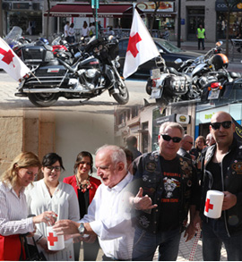 El Día de la Banderita de la Cruz Roja en Castellón