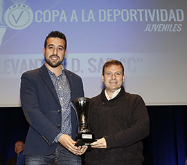 El CD Castellón, premiado en la Gala de la FFCV