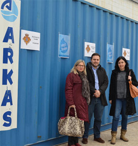 Castellón envía un contenedor con seis toneladas de ropa de invierno a los refugiados sirios