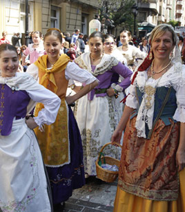 Alumnos del estudio de danza Coppelia participan en el Pregò Infantil