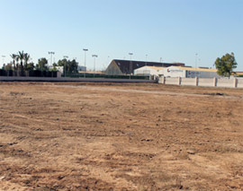 La Autoridad Portuaria de Castellón ha habilitado el parking frente al Pinar del Grao de Castellón para acoger este fin de semana el festival Red Pier Fest