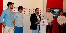Promoción de la tarjeta Fideliza Castellón entre los espectadores de los festivales