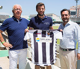 El CD Castellón prolonga el contrato de patrocinio de la camiseta con Camping Torre La Sal 2