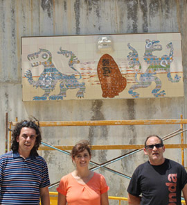 Onda instala el mural colectivo de las I Convivencias Cerámicas
