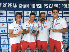 4 componentes equipo de Kayak-Polo del RCN Castellón Campeones de Europa con la Selección Nacional