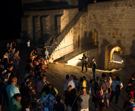 Finalizan las visitas teatralizadas nocturnas al Castillo de Peñíscola con pleno de asistentes