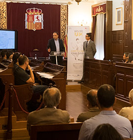 Itinerario formativo del programa de simulación empresarial Move UP!