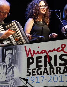 Homenaje al poeta e hijo predilecto de la ciudad de Castellón Miquel Peris i Segarra