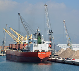 PortCastelló crece en tráfico de mercancías y en graneles sólidos