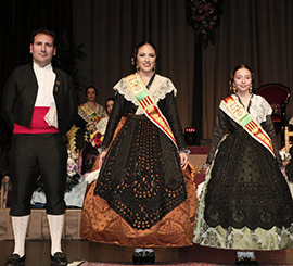 La Gaiata 18 Crèmor presentó a sus madrinas Ana y Paula