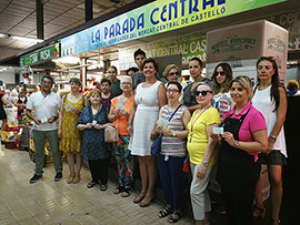 Entrega de vales de compra de la campaña ´La nostra tradició, el teu mercat´